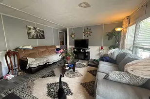 173 N Windmere Cir, Matteson, IL 60443 - Photo 6