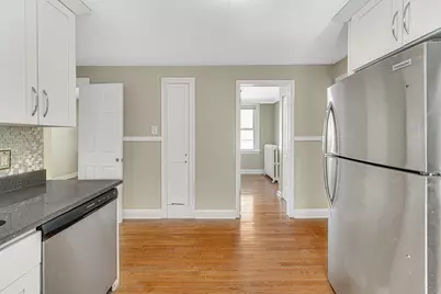 4824 W Byron Street, Chicago, IL 60641 - Photo 4