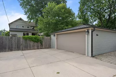 1136 Florence Avenue, Evanston, IL 60202 - Photo 44