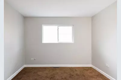 808 Mackinaw Avenue, Calumet City, IL 60409 - Photo 8