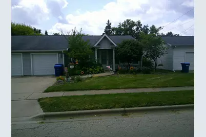 1433 Oakwood Drive, Dekalb, IL 60115 - Photo 2