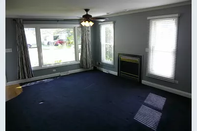 1433 Oakwood Drive, Dekalb, IL 60115 - Photo 10