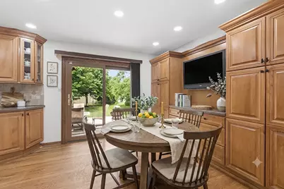 15208 Royal Foxhunt Road, Orland Park, IL 60462 - Photo 12