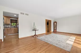 15208 Royal Foxhunt Rd, Orland Park, IL 60462 - Photo 8
