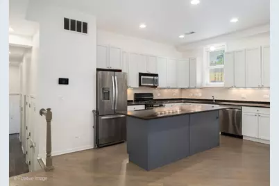 1761 W Morse Avenue #GS, Chicago, IL 60626 - Photo 6
