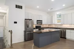 1761 W Morse Ave, Chicago, IL 60626 - Photo 6