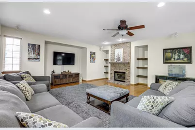 1081 Westfield Way, Mundelein, IL 60060 - Photo 8