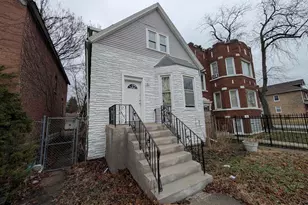 654 E 92nd Pl, Chicago, IL 60619 - Photo 2