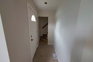 654 E 92nd Pl, Chicago, IL 60619 - Photo 14