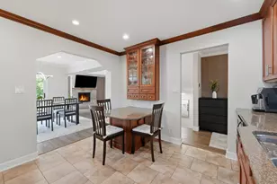 252 W Golfview Terrace, Palatine, IL 60067 - Photo 10