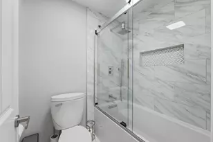 252 W Golfview Terrace, Palatine, IL 60067 - Photo 18