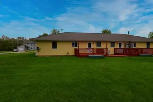2547 N 4645th Rd, Somonauk, IL 60552 - Photo 2