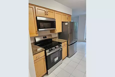 6400 N Cicero Avenue #212, Lincolnwood, IL 60712 - Photo 6