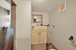 3353 W 60th St, Chicago, IL 60629 - Photo 16