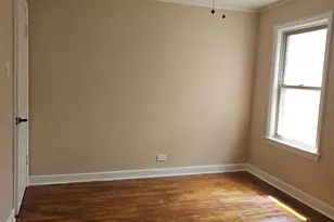 10638 S Eberhart Ave, Chicago, IL 60628 - Photo 12