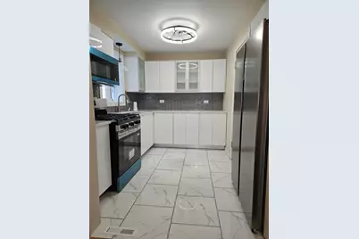 10638 S Eberhart Avenue, Chicago, IL 60628 - Photo 6