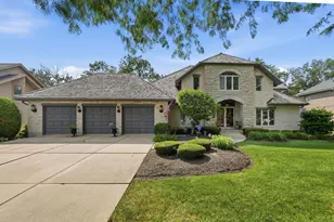 8416 Evergreen Ln, Darien, IL 60561 - Photo 1