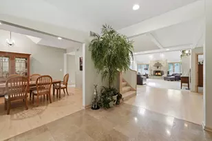 8416 Evergreen Ln, Darien, IL 60561 - Photo 4