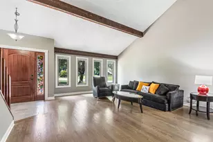5 Paso Fino St, Lemont, IL 60439 - Photo 4