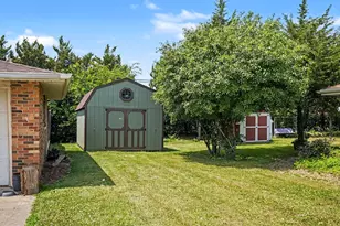 2403 Hacker Dr, Joliet, IL 60435 - Photo 24