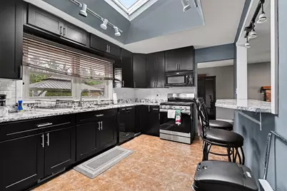 2403 Hacker Drive, Joliet, IL 60435 - Photo 10