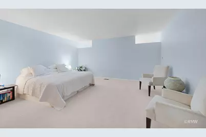 1354 W Byron Avenue #B, Addison, IL 60101 - Photo 16