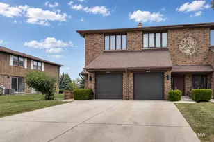 1354 W Byron Ave, Addison, IL 60101 - Photo 1