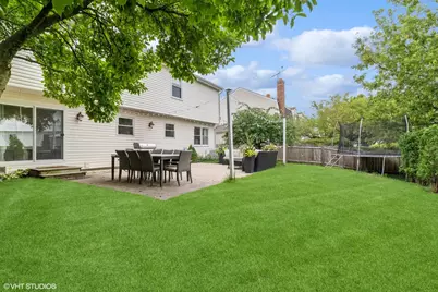 1344 Logsdon Lane, Buffalo Grove, IL 60089 - Photo 22