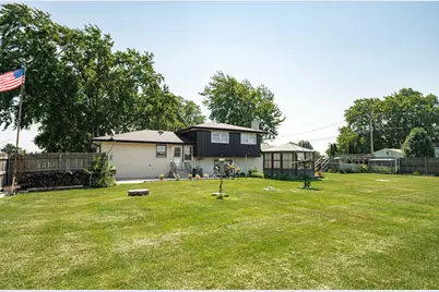 801 Memorial Drive, Calumet City, IL 60409 - Photo 42