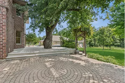 6831 Sunset Avenue, Countryside, IL 60525 - Photo 34