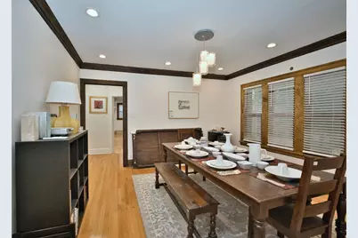 2437 W North Shore Avenue #2, Chicago, IL 60645 - Photo 22