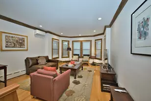 2437 W North Shore Ave, Chicago, IL 60645 - Photo 30