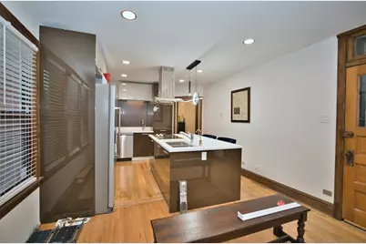 2437 W North Shore Avenue #2, Chicago, IL 60645 - Photo 16