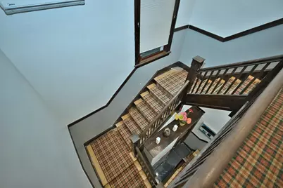 2437 W North Shore Avenue #2, Chicago, IL 60645 - Photo 28