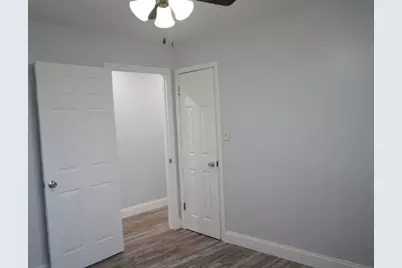 8660 Frontage Road, Morton Grove, IL 60053 - Photo 12