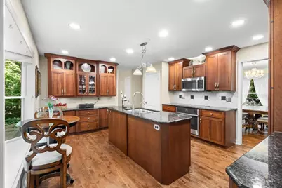 28W486 Mack Road, West Chicago, IL 60185 - Photo 22
