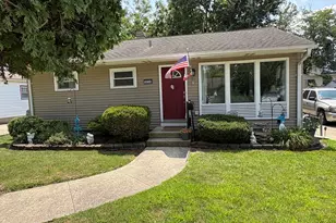 1214 Schriber Ave, Joliet, IL 60435 - Photo 1