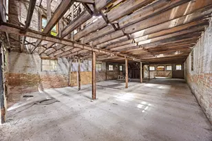 8012 S Elizabeth St, Chicago, IL 60620 - Photo 20