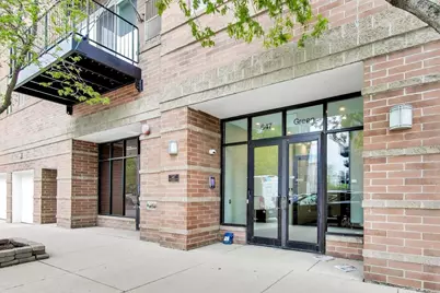 647 N Green Street #207, Chicago, IL 60642 - Photo 1