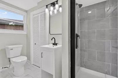 10818 S Plahm Court, Worth, IL 60482 - Photo 16