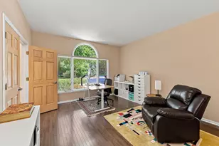 4821 Deepwood Ln, Palatine, IL 60067 - Photo 4