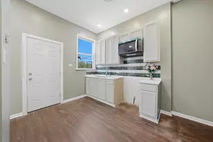2626 W Wilcox St, Chicago, IL 60612 - Photo 10