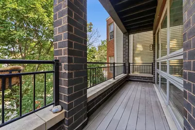 2712 N Artesian Avenue #2, Chicago, IL 60647 - Photo 16