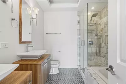 2712 N Artesian Avenue #2, Chicago, IL 60647 - Photo 10