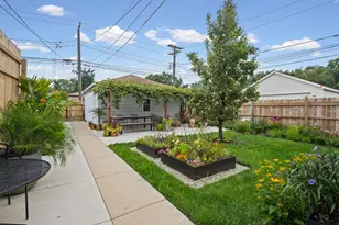 5144 N Kolmar Ave, Chicago, IL 60630 - Photo 30
