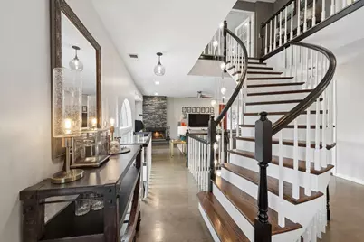 716 W Junior Terrace #A, Chicago, IL 60613 - Photo 10