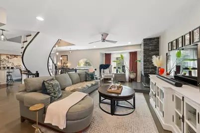 716 W Junior Terrace #A, Chicago, IL 60613 - Photo 12
