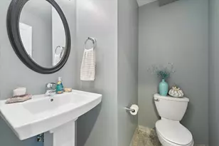716 W Junior Terrace, Chicago, IL 60613 - Photo 8