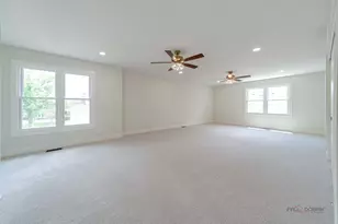 408 W Foxdale Ln, Arlington Heights, IL 60004 - Photo 28