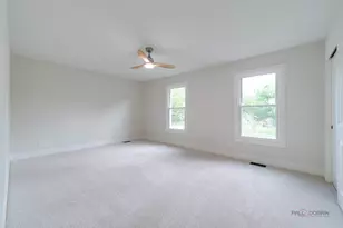 408 W Foxdale Ln, Arlington Heights, IL 60004 - Photo 30